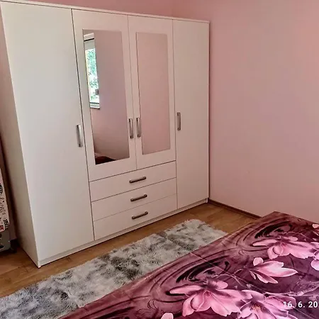 Remarkable 2-bed アパート トロギール